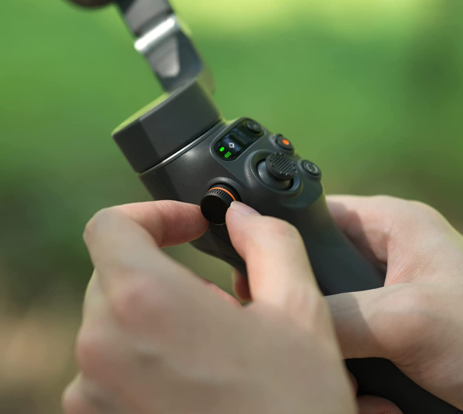 DJI Osmo Mobile 6 Smartphone Gimbal Stabilizer