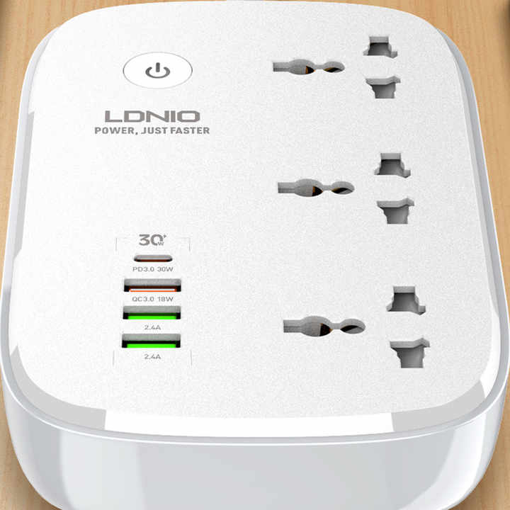 LDNIO Fast  Charging Expert 25000 Universal Outlet